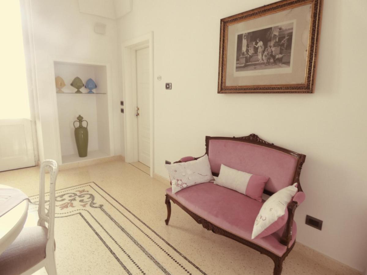 ホテル Palazzo Casto Relais タヴィアーノ エクステリア 写真