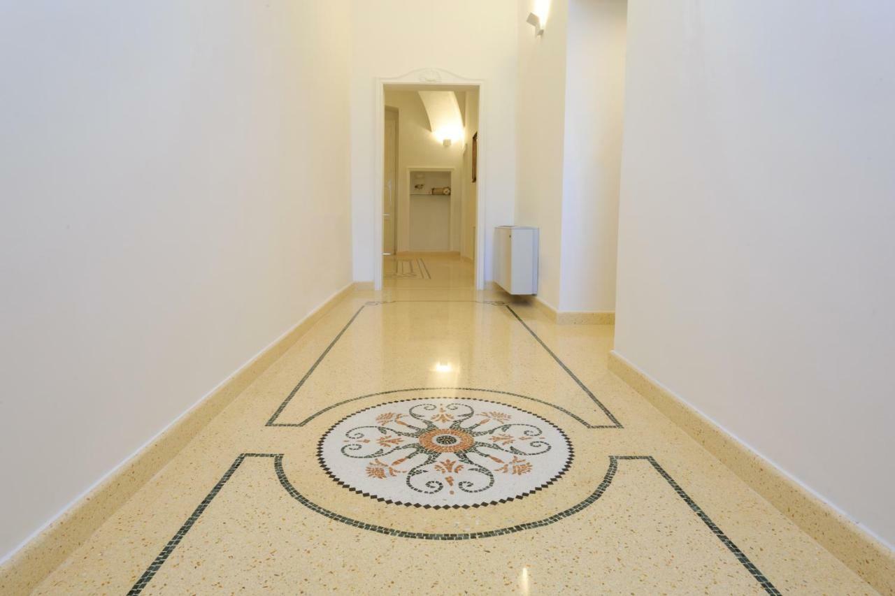 ホテル Palazzo Casto Relais タヴィアーノ エクステリア 写真