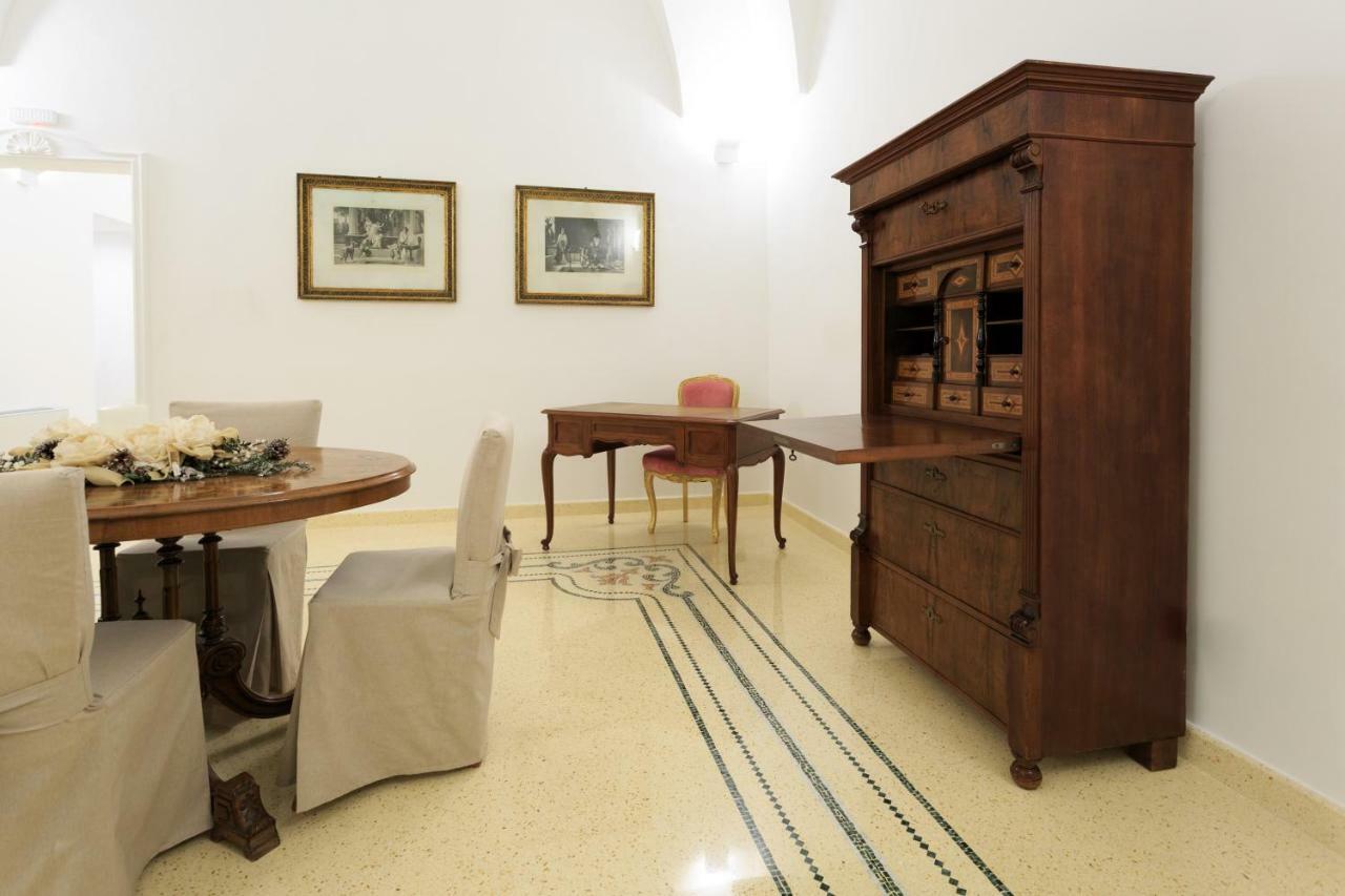 ホテル Palazzo Casto Relais タヴィアーノ エクステリア 写真