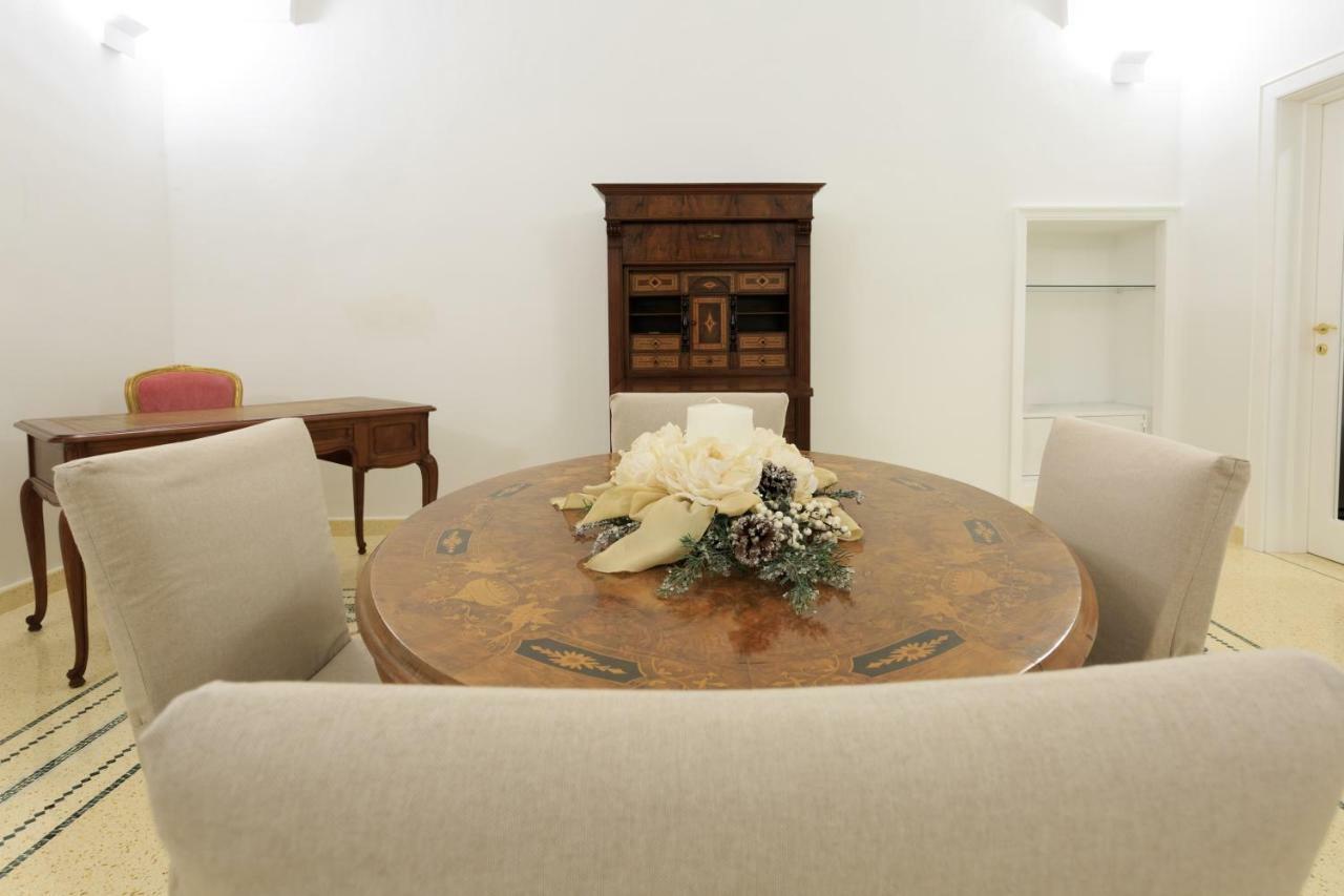 ホテル Palazzo Casto Relais タヴィアーノ エクステリア 写真